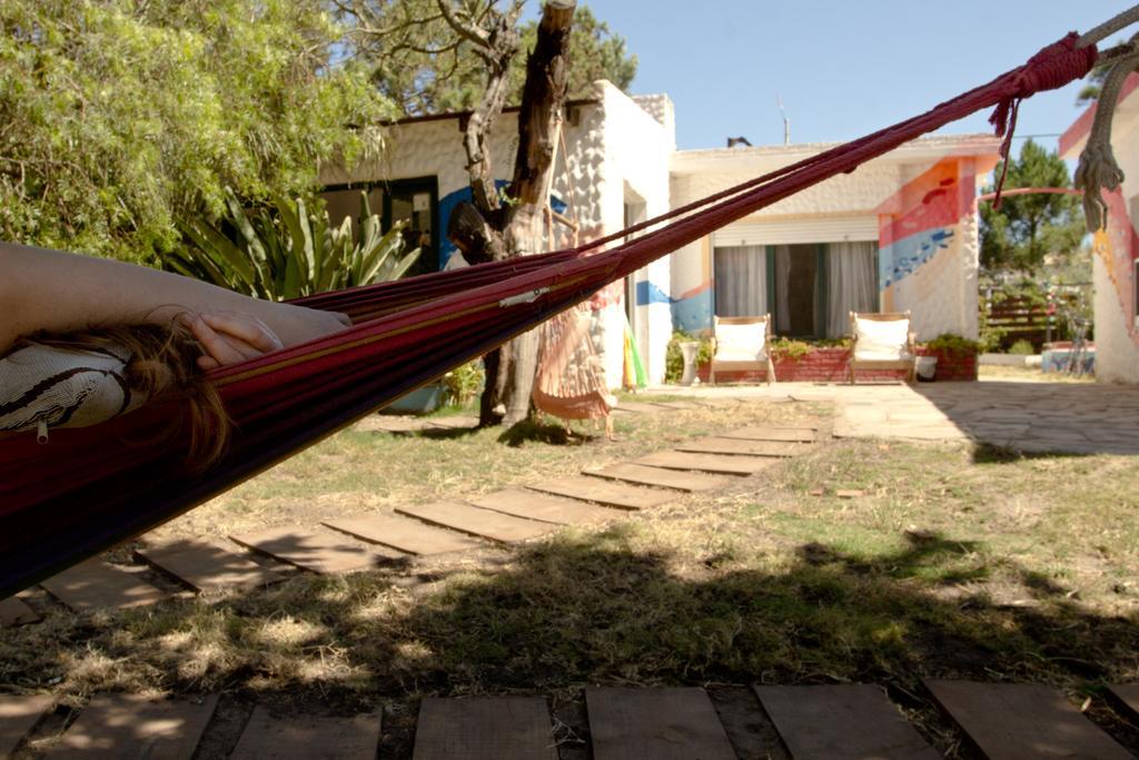 Negrita Hostel La Barra Luaran gambar
